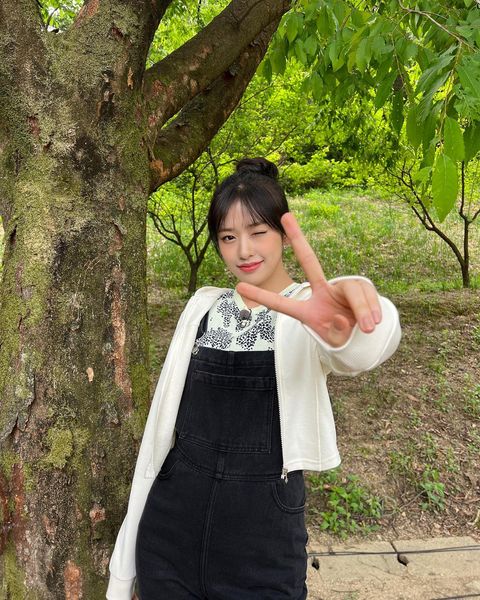 An Yu-jin image(instargram)